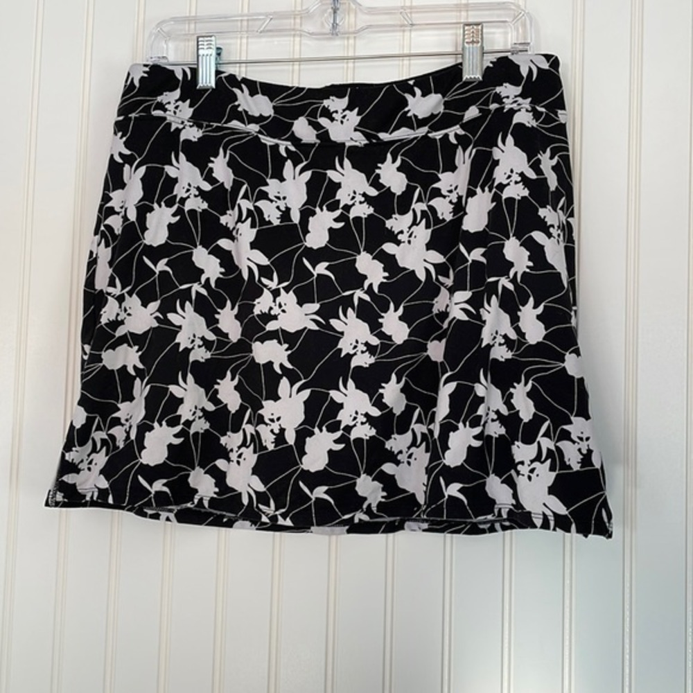 Tranquility by Colorado Clothing Pull-on Skort - Size Large (L)